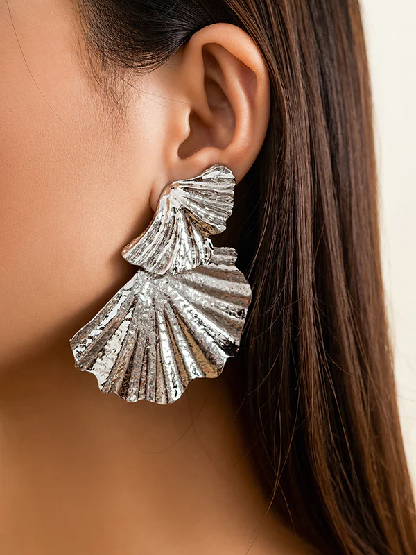 Geometric Leaves Shape Solid Color Drop Earrings - Image 2