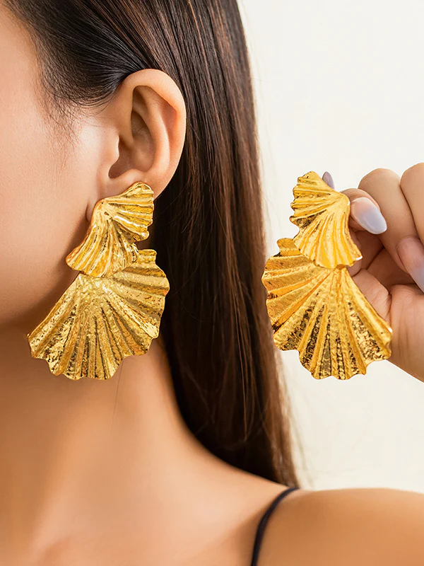 Geometric Leaves Shape Solid Color Drop Earrings - Image 3
