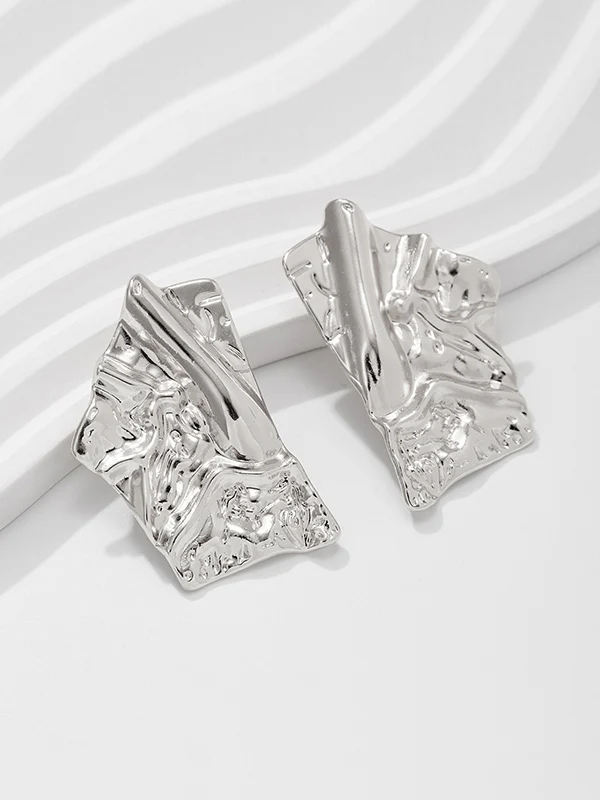 Normcore Geometric Drop Earrings - Image 4