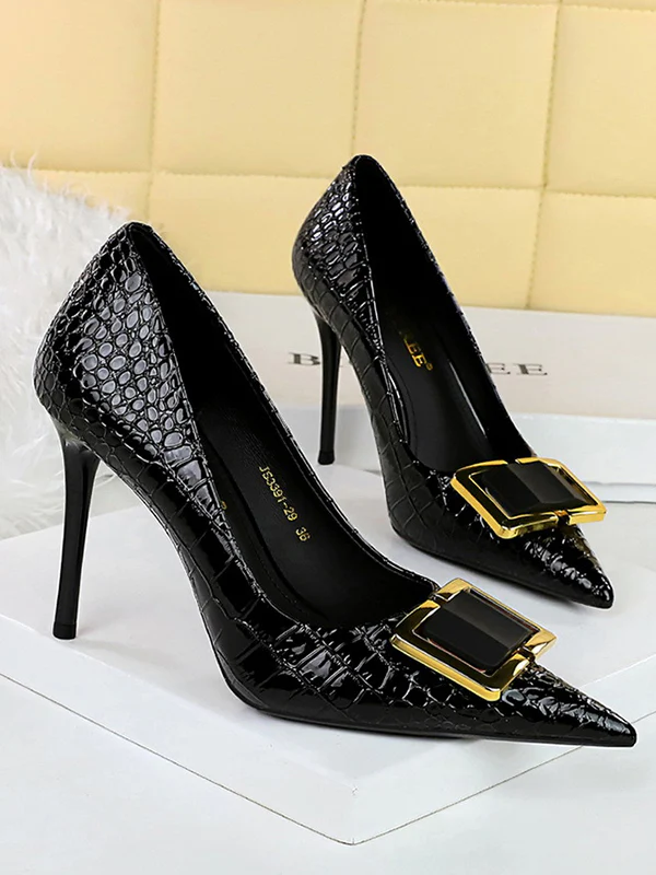Geometric Pointed-Toe Split-Joint Pumps - Image 2