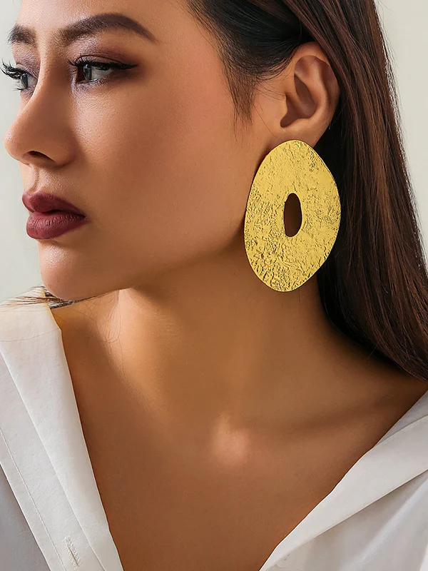 Geometric Solid Color Drop Earrings - Image 4