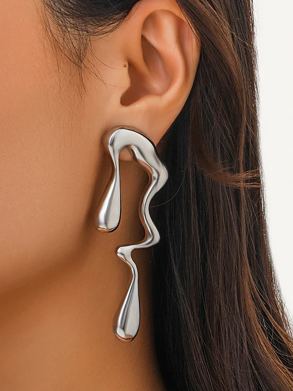 Geometric Solid Color Drop Earrings - Image 3