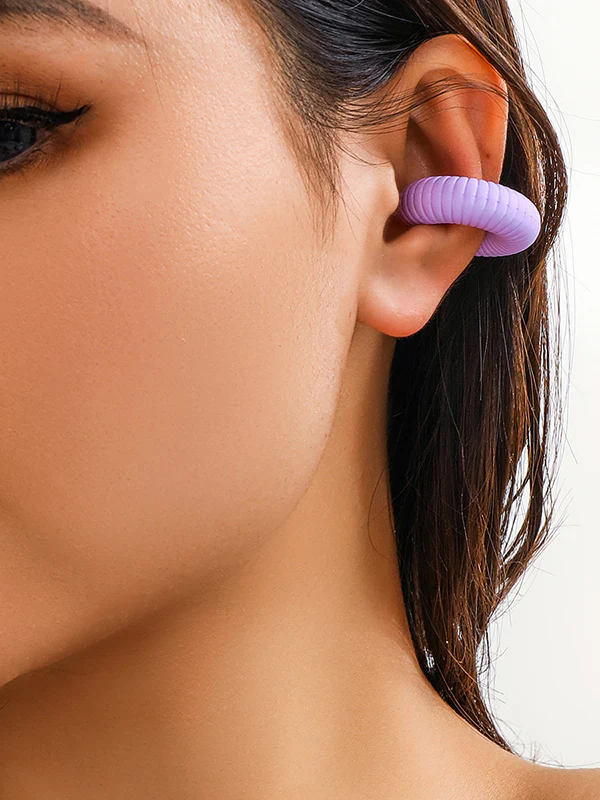 Geometric Solid Color Ear Clip - Image 11