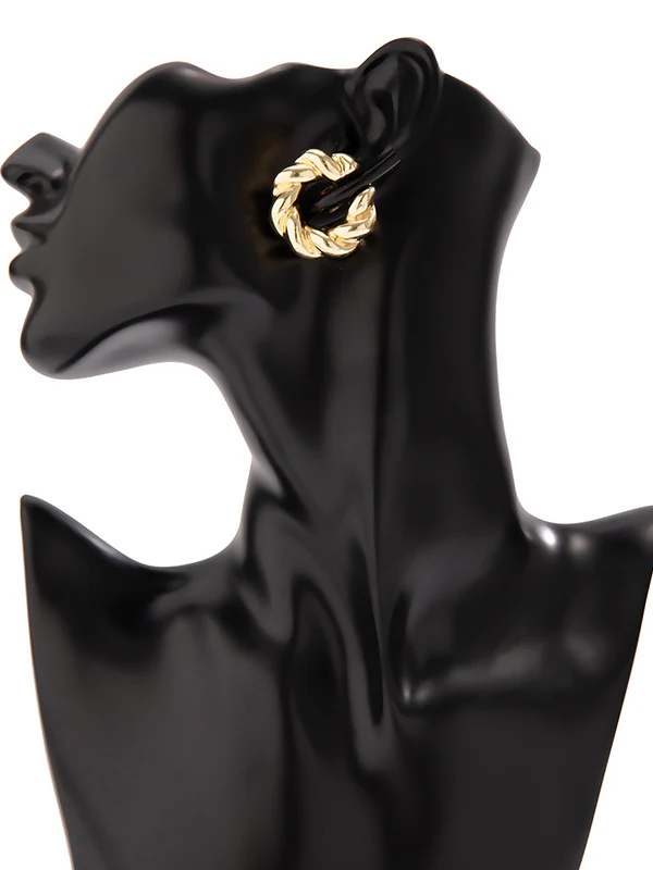 Geometric Solid Color Ear Clip - Image 5