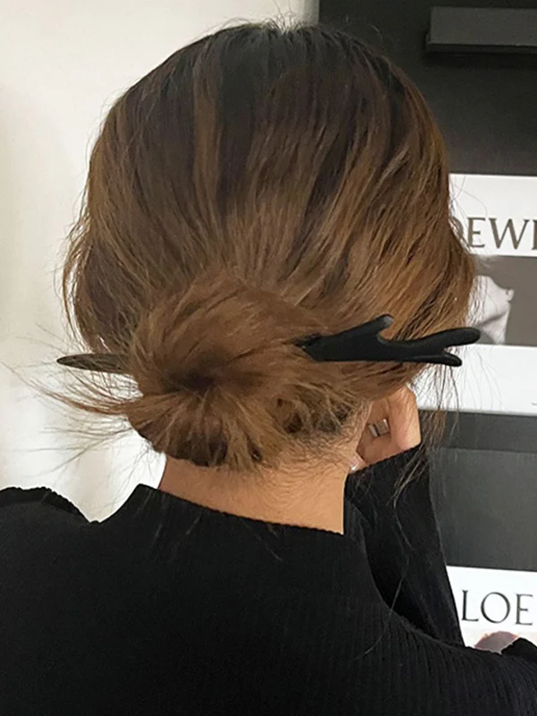 Geometric Solid Color Hair Accessories - Image 3