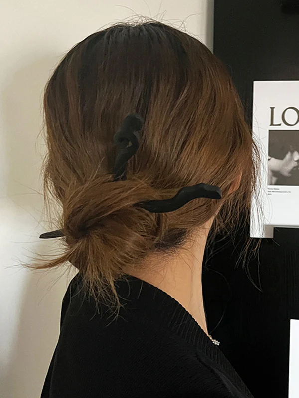 Geometric Solid Color Hair Accessories - Image 6