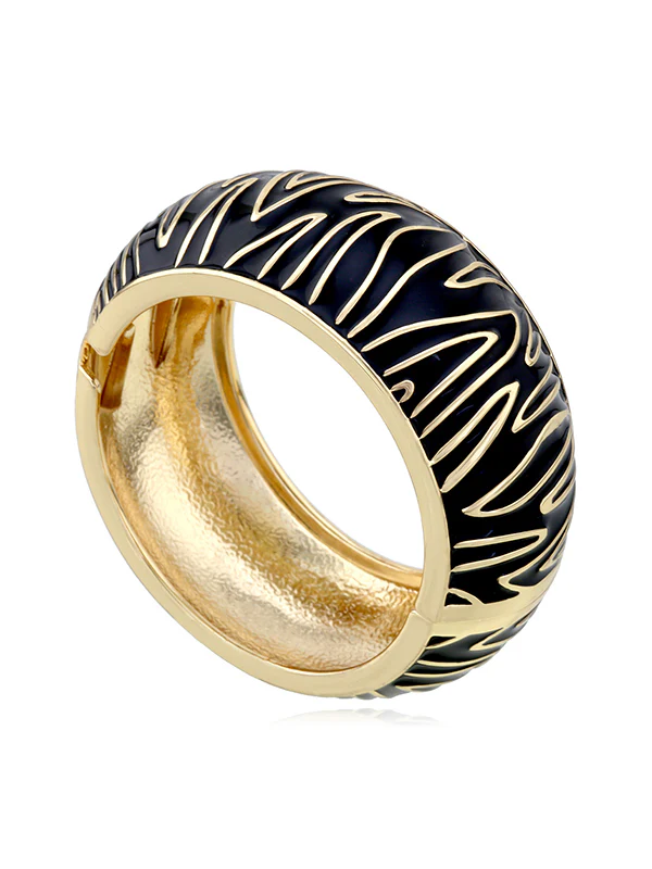 Geometric Zebra-Stripe Bracelet Accessories - Image 7