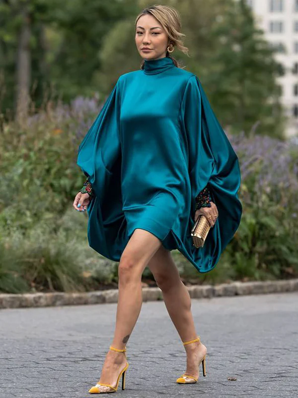 Going Out Loose Batwing Sleeves Buttoned Solid Color Mini Dresses - Image 3