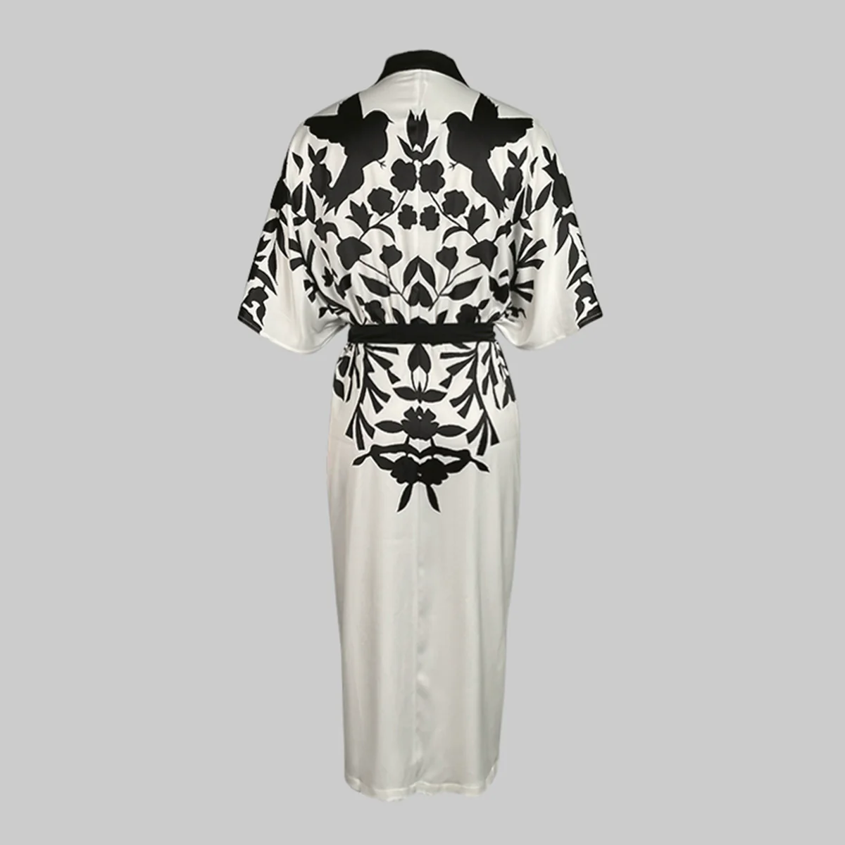 Half Sleeves Flower Print Printed Tied Waist V-Neck Midi Dresses - Image 5
