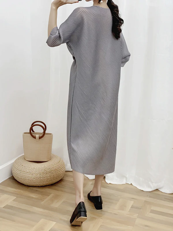 Half Sleeves Irregular Clipping Pleated Solid Color Round-Neck Midi Dresses - Image 14