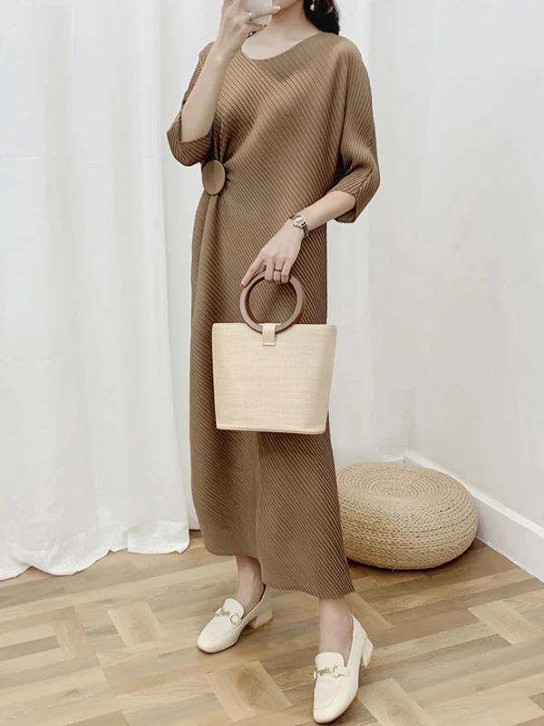 Half Sleeves Irregular Clipping Pleated Solid Color Round-Neck Midi Dresses - Image 5
