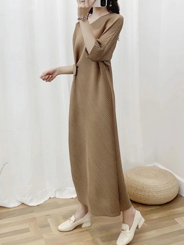 Half Sleeves Irregular Clipping Pleated Solid Color Round-Neck Midi Dresses - Image 7