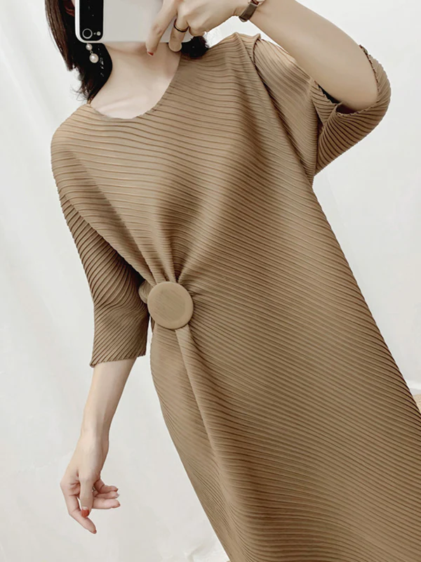 Half Sleeves Irregular Clipping Pleated Solid Color Round-Neck Midi Dresses - Image 8