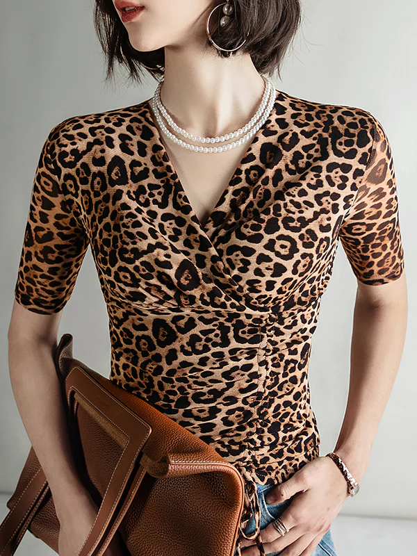 Half Sleeves Skinny Leopard Pleated V-Neck T-Shirts Tops - Image 4