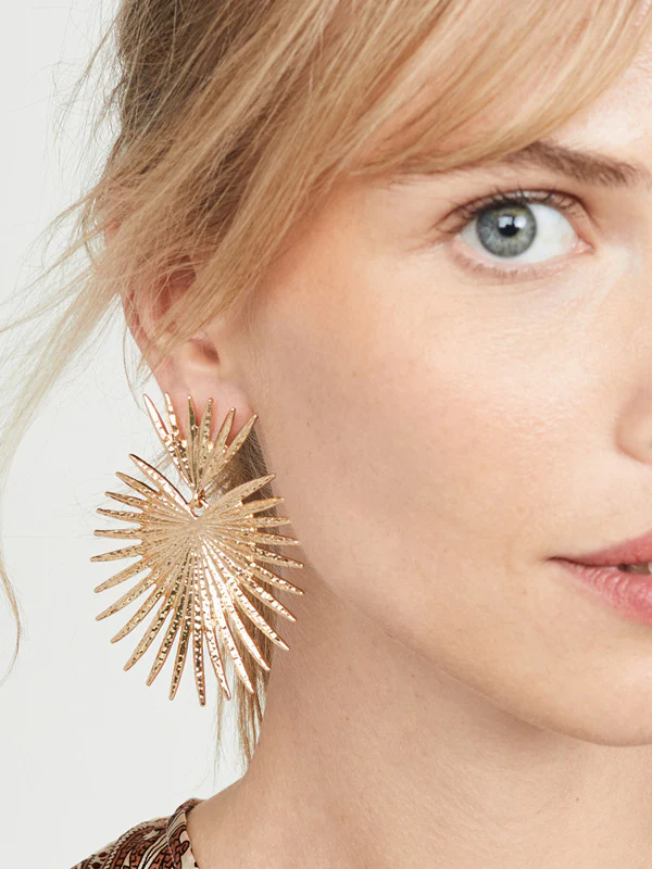 Heart Shape Hollow Solid Color Earrings Accessories - Image 3