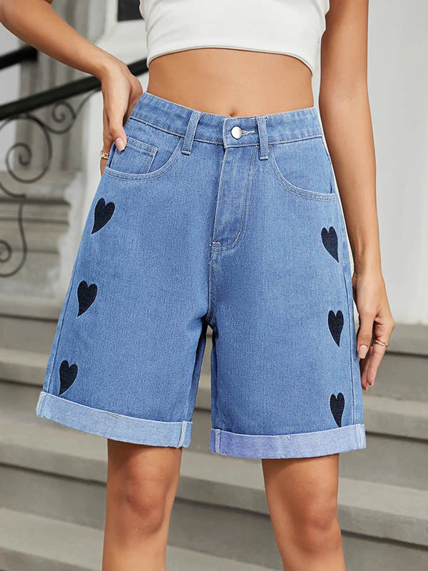 High Waisted Loose Buttoned Heart Print Pockets Half Pants Jean Pants Bottoms - Image 2