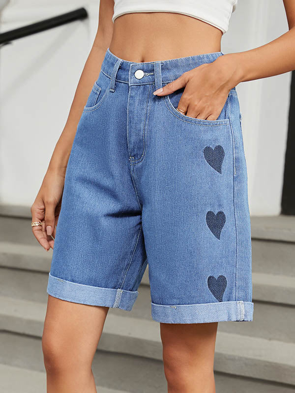 High Waisted Loose Buttoned Heart Print Pockets Half Pants Jean Pants Bottoms - Image 3