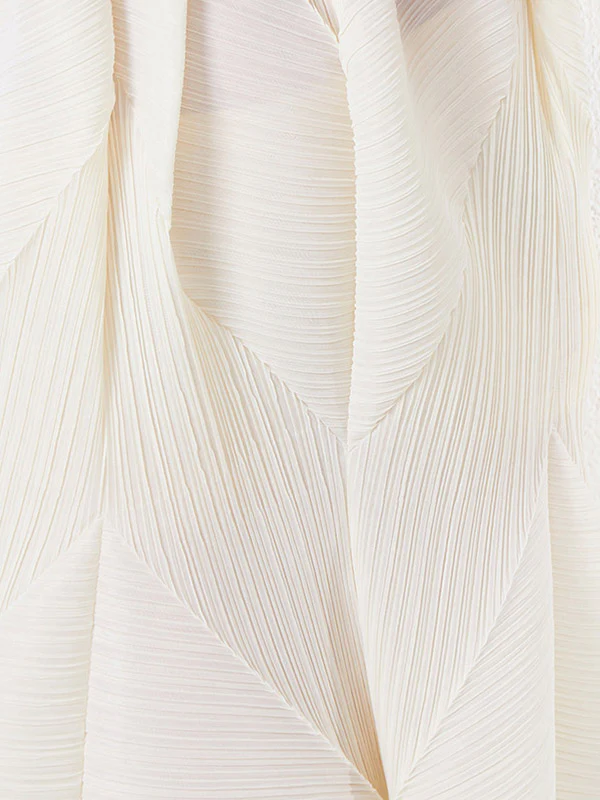 High Waisted Loose Pleated Solid Color Round-Neck Midi Dresses - Image 14