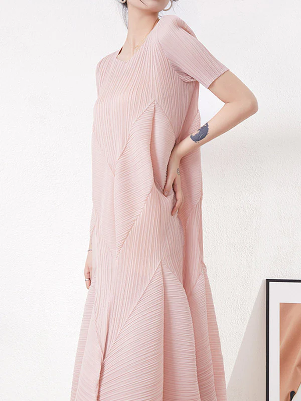 High Waisted Loose Pleated Solid Color Round-Neck Midi Dresses - Image 8