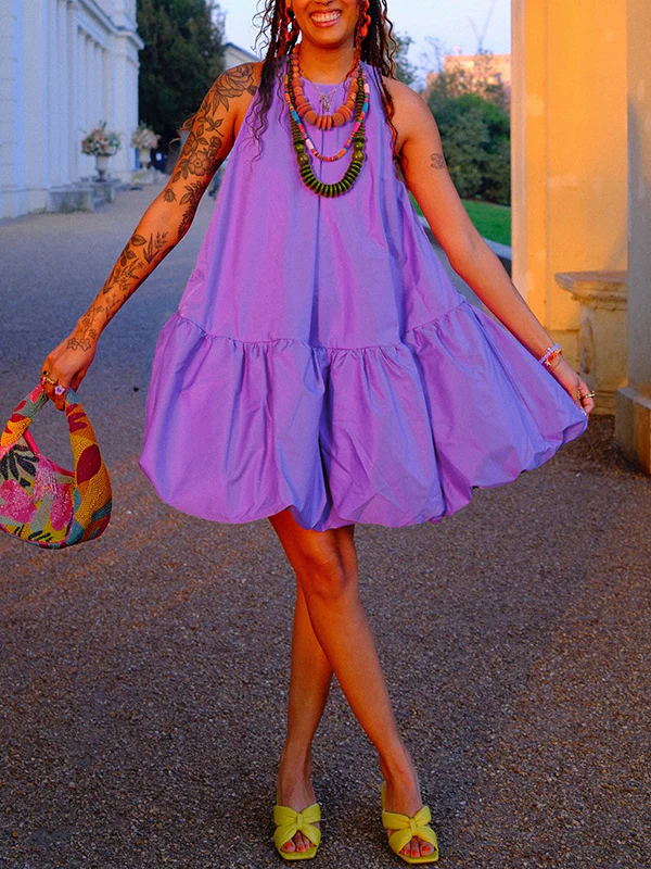 High Waisted Loose Pleated Solid Color Round-Neck Mini Dresses - Image 4
