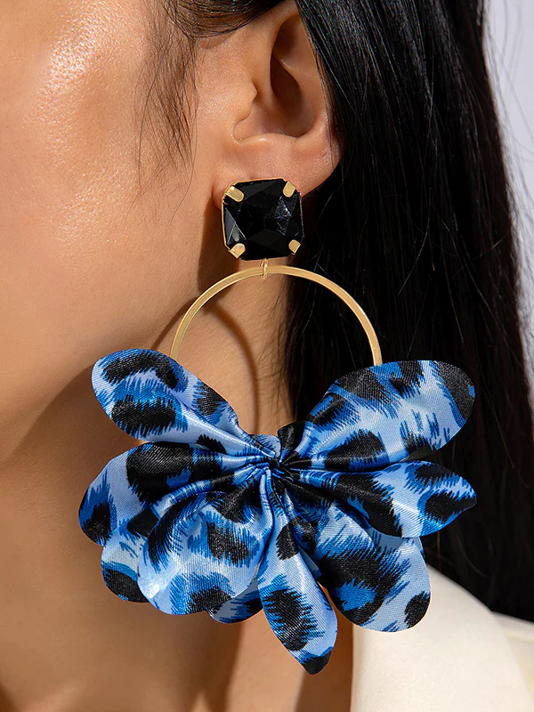 Hollow Leopard Split-Joint Earrings Accessories - Image 3