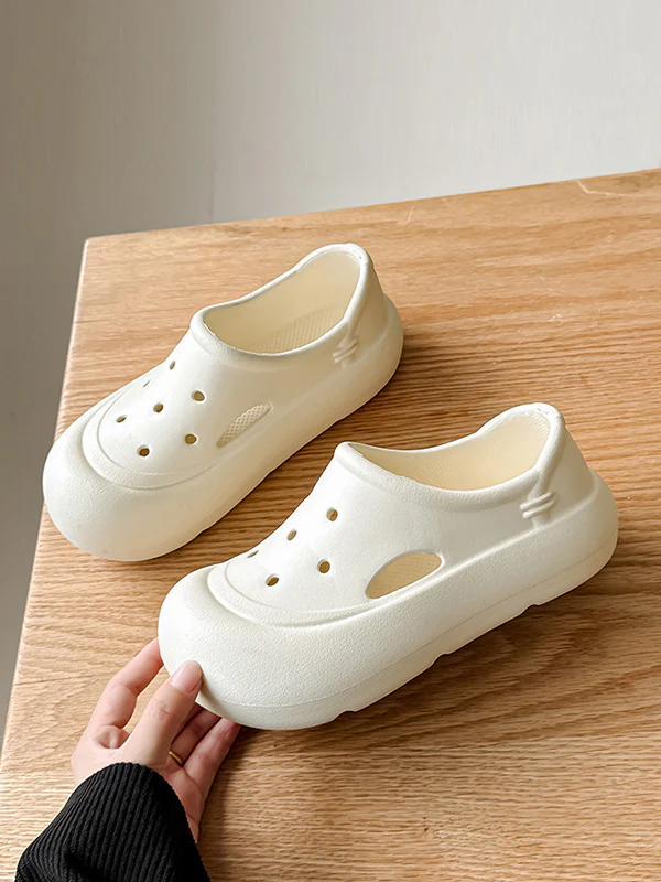 Hollow Round Cut Solid Color Crocs Platform Shoes Sandals - Image 2
