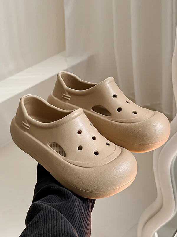 Hollow Round Cut Solid Color Crocs Platform Shoes Sandals - Image 4