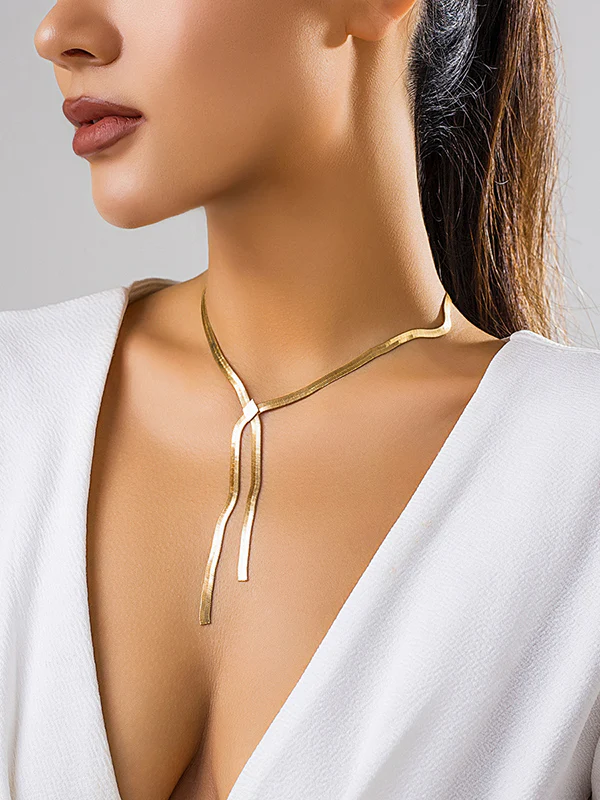 Hollow Solid Color Necklaces Accessories - Image 3