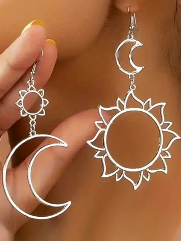 Hollow Solid Color Sun&Moon Tasseled Eardrop Accessories - Image 2