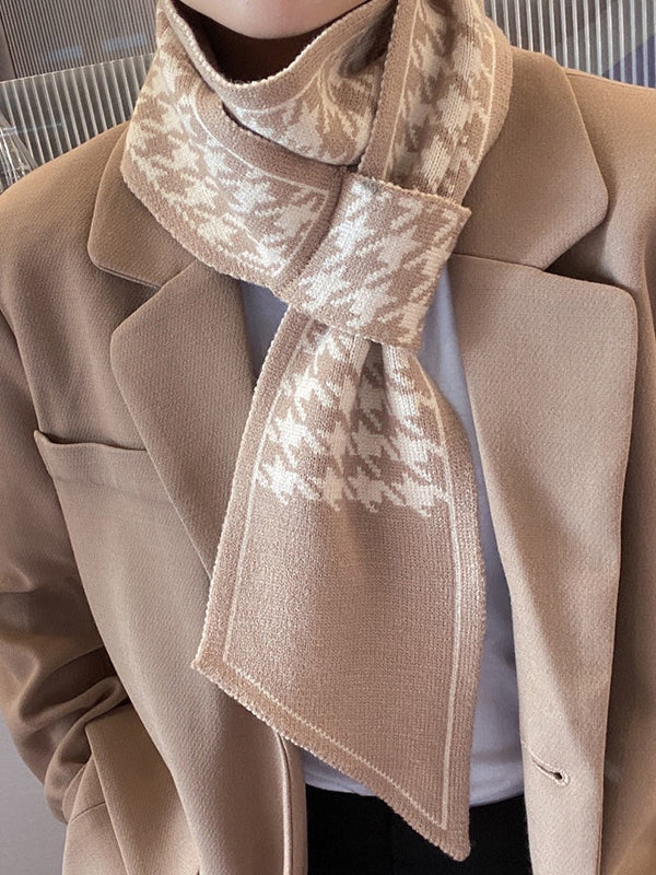 Houndstooth Split-Joint Scarf - Image 2