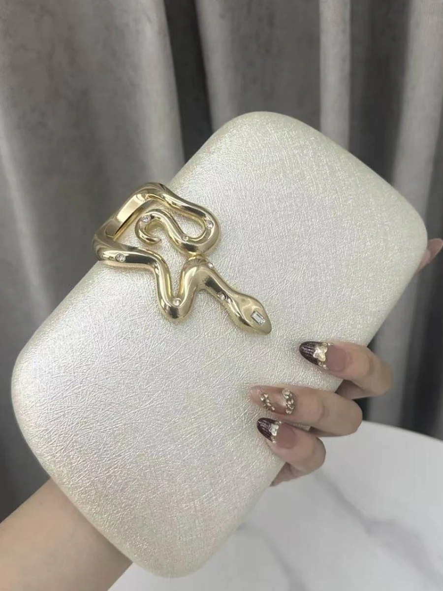 Irregularity Chains Lock Shiny Crossbody Bags Evening Bags Clutches - Image 4
