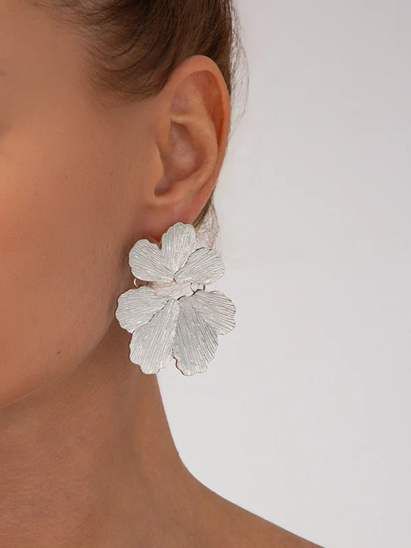 Irregularity Flower Shape Earrings Accessories - Image 3