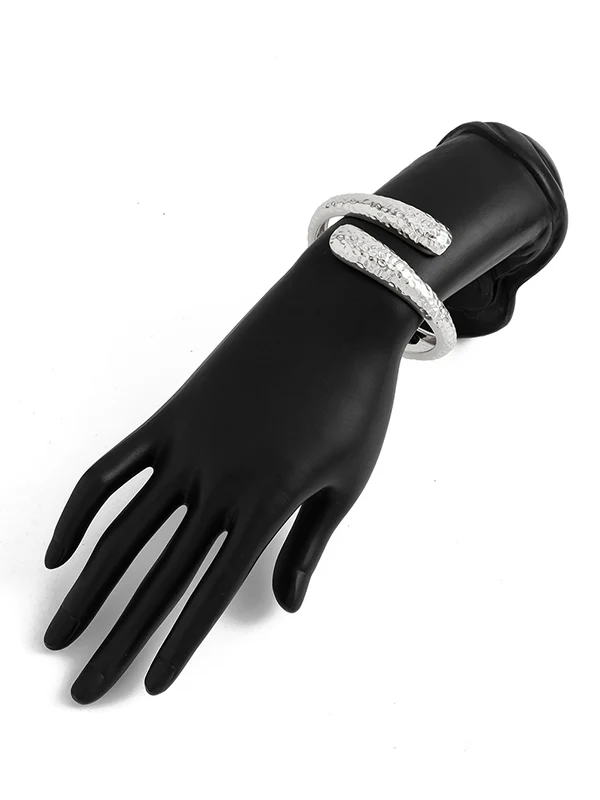 Irregularity Geometric Pleated Shiny Bracelet Accessories - Image 13