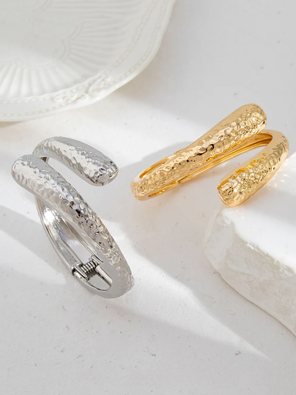 Irregularity Geometric Pleated Shiny Bracelet Accessories - Image 5