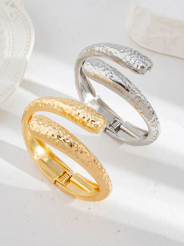 Irregularity Geometric Pleated Shiny Bracelet Accessories - Image 6