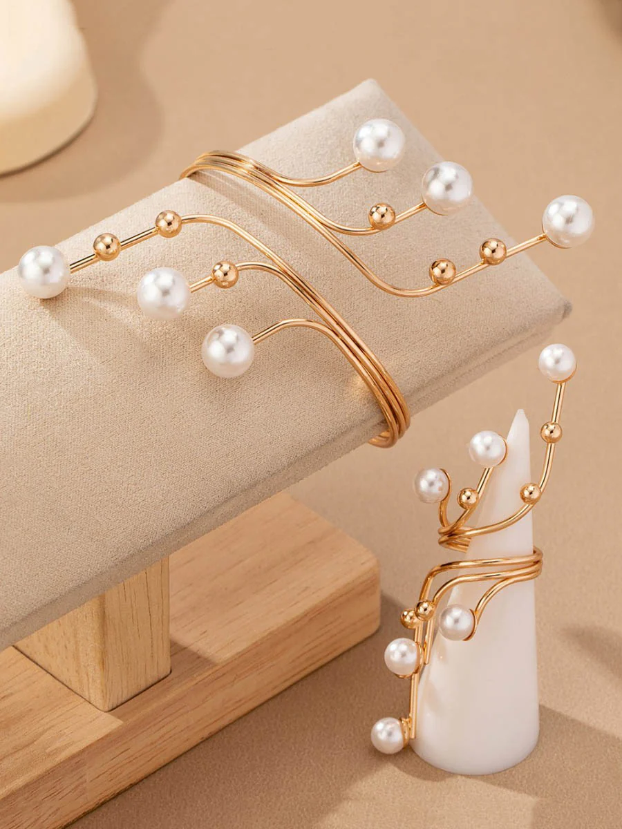 Irregularity Rhine Stones Shiny Split-Joint Bracelet Accessories + Rings Accessories Two Pieces Set - Image 4