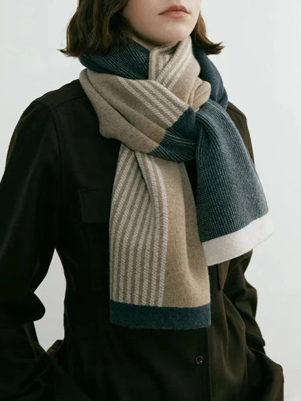 Keep Warm Striped Scarf - Image 3