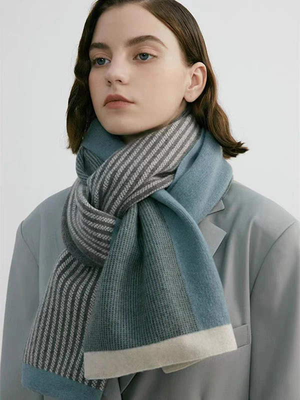 Keep Warm Striped Scarf - Image 4