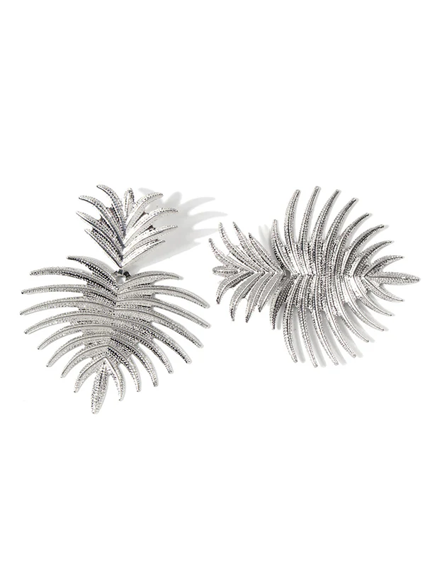 Leaves Shape Solid Color Drop Earrings - Image 3