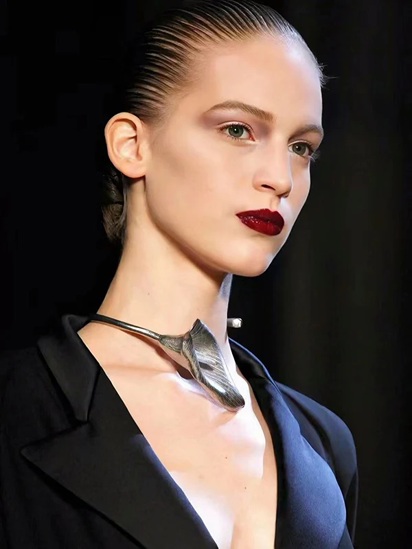 Leaves Shape Solid Color Necklaces Accessories - Image 6