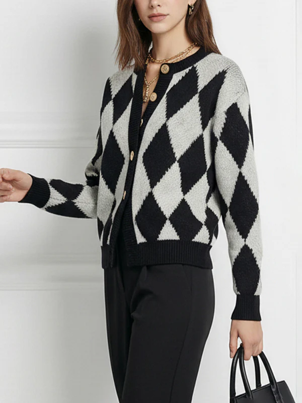 Long Sleeves Buttoned Plaid Round-Neck Cardigan Tops - Image 3
