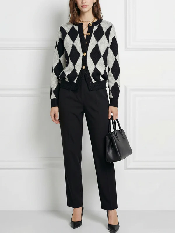 Long Sleeves Buttoned Plaid Round-Neck Cardigan Tops - Image 4