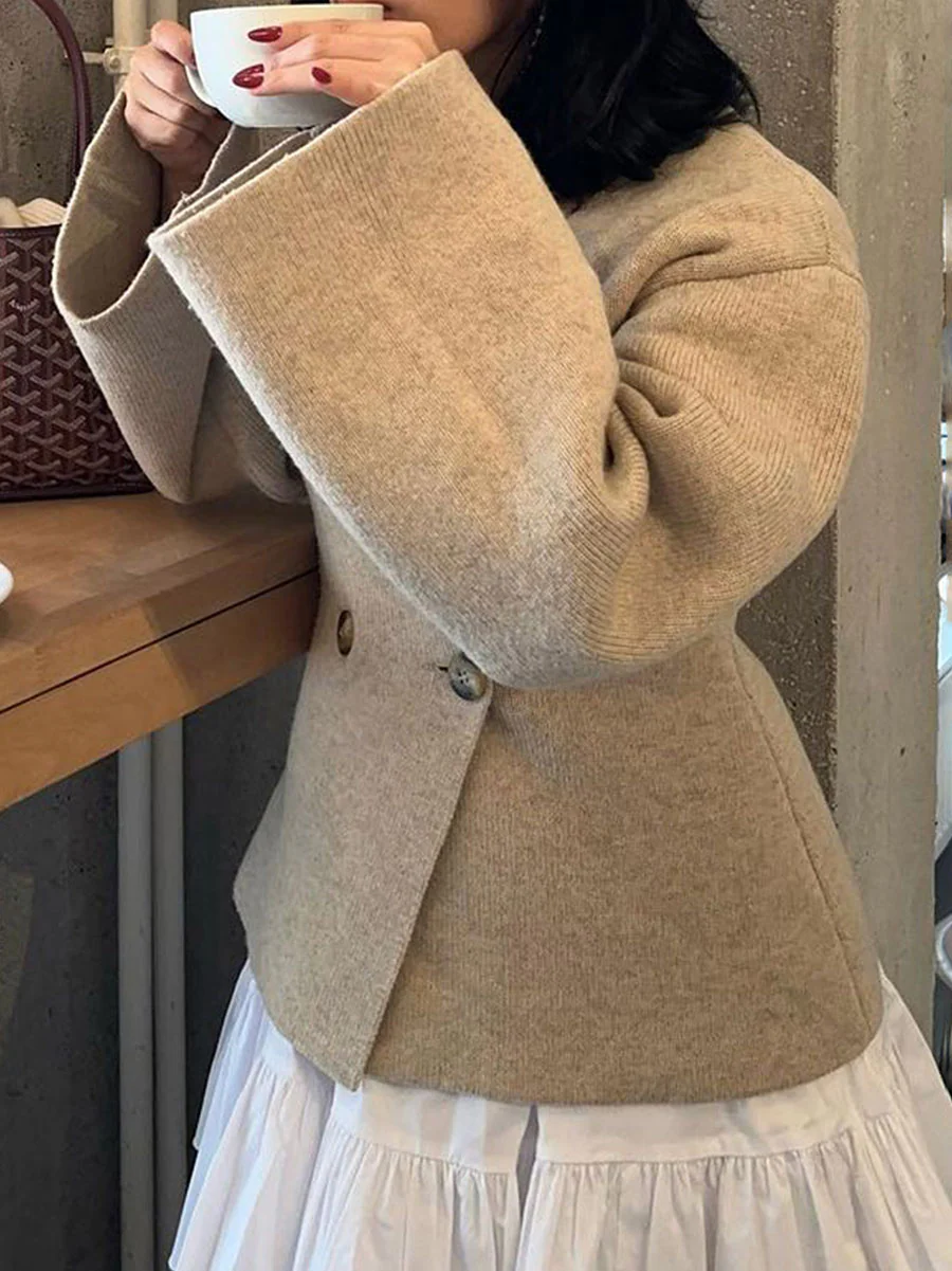 Long Sleeves Buttoned Solid Color V-Neck Cardigan Tops - Image 5