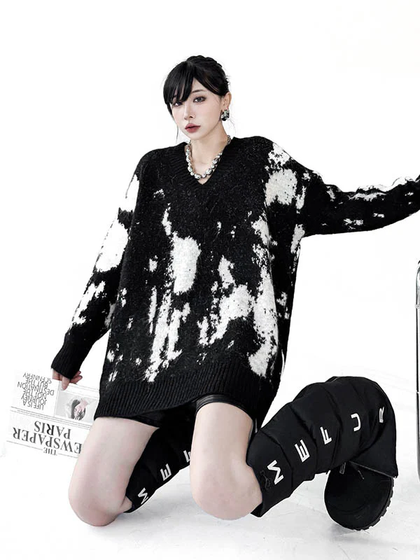 Long Sleeves Loose Abstract Printed Contrast Color Ribs Split-Joint V-Neck Sweater Tops - Image 11