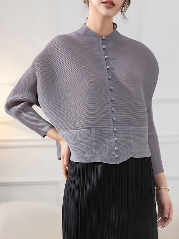 Long Sleeves Loose Buttoned Pleated Pockets Solid Color Round-Neck Outerwear - Image 3
