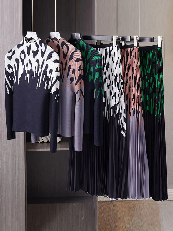 Long Sleeves Printed Mock Neck T-Shirt Top + Pleated A-Line Skirts Bottom Two Pieces Set - Image 11