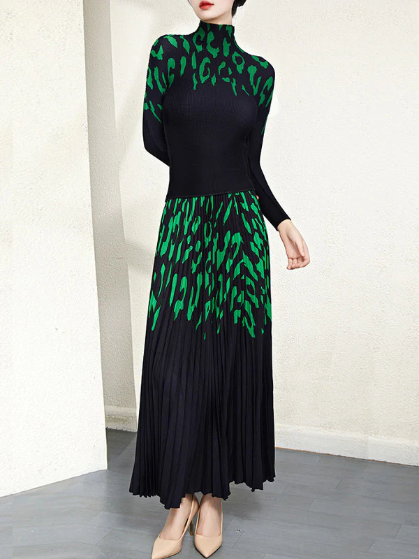 Long Sleeves Printed Mock Neck T-Shirt Top + Pleated A-Line Skirts Bottom Two Pieces Set - Image 2