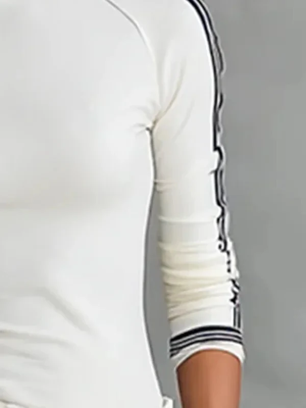 Long Sleeves Skinny Solid Color Mock Neck T-Shirts - Image 3