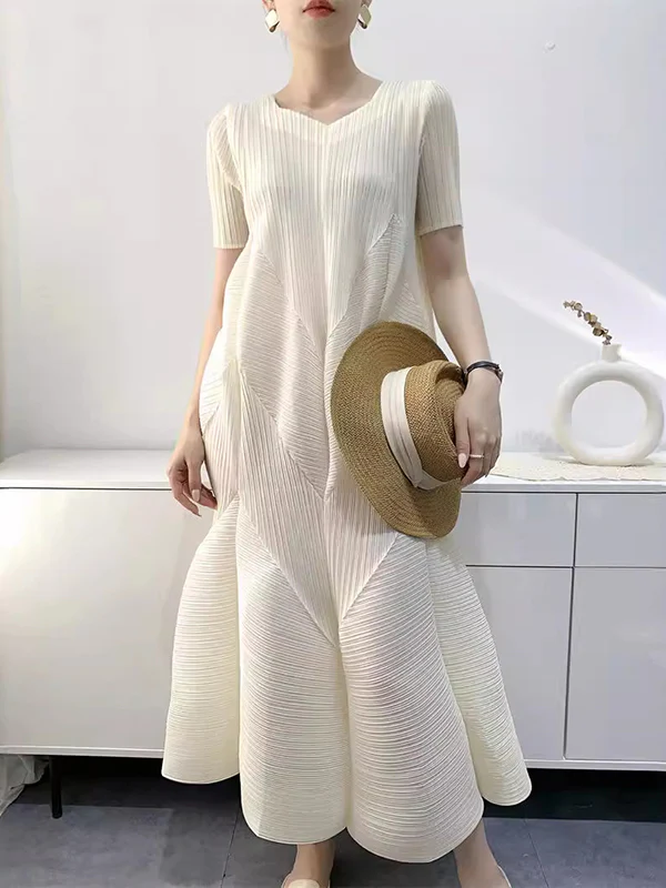 Loose Short Sleeves Pleated Solid Color Split-Joint V-Neck Midi Dresses - Image 4