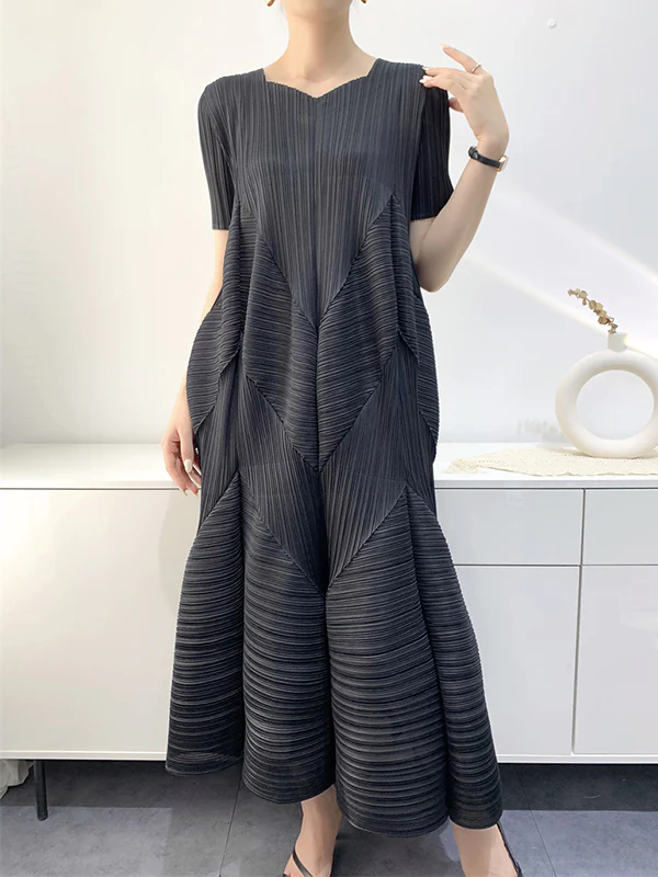 Loose Short Sleeves Pleated Solid Color Split-Joint V-Neck Midi Dresses - Image 5